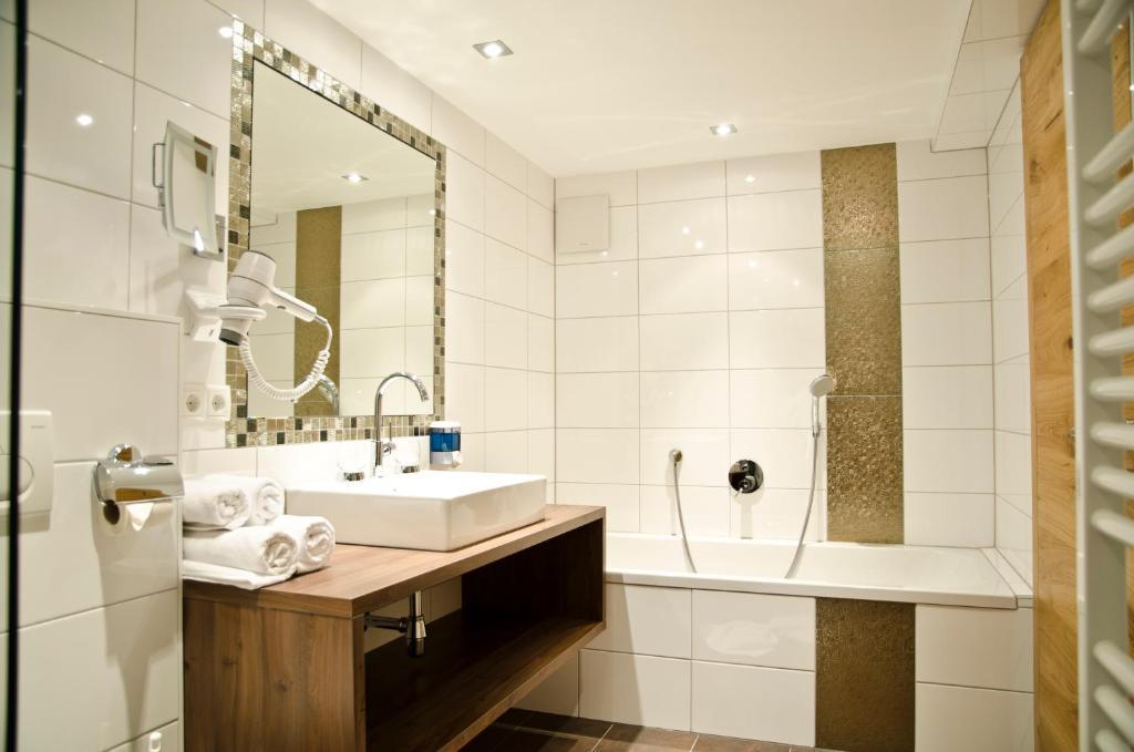 Hotel Garni Alpenland Ischgl Quarto foto